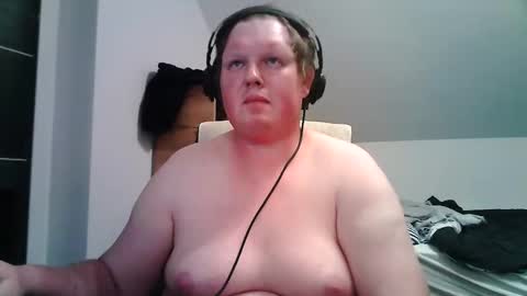 setcuna online show from March 11, 2026, 9:54 pm