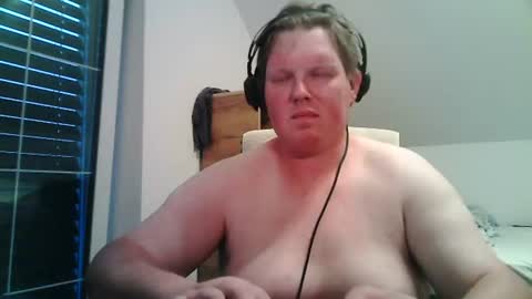 Snapshot of setcuna chatting on June 9, 2026, 6:52 pm setcuna online show from June 9, 2026, 6:52 pm