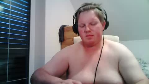 Snapshot of setcuna chatting on June 10, 2026, 6:40 pm setcuna online show from June 10, 2026, 6:40 pm