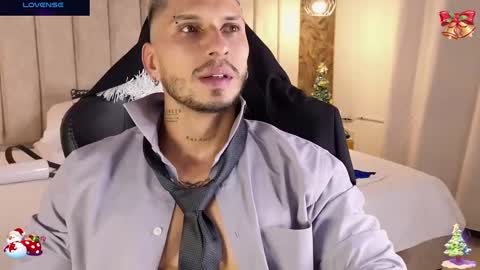 HEY IM SETH online show from December 24, 2024, 2:32 am