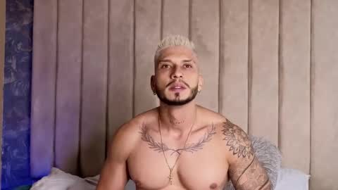 HEY IM SETH online show from February 20, 2025, 3:01 am