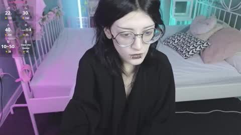 Setsunai online show from March 12, 2025, 3:13 am