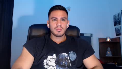 Snapshot of setth_king chatting on January 17, 2025, 11:38 am Setth King online show from January 17, 2025, 11:38 am