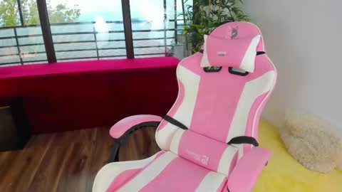 seven_sinsss online show from September 9, 2025, 4:45 am