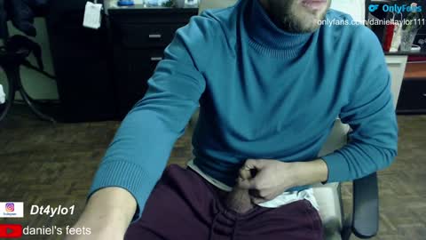 Snapshot of sexandsexy1999 chatting on January 12, 2025, 10:12 pm Daniel Taylor online show from January 12, 2025, 10:12 pm