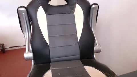 arnold online show from December 27, 2024, 5:05 pm