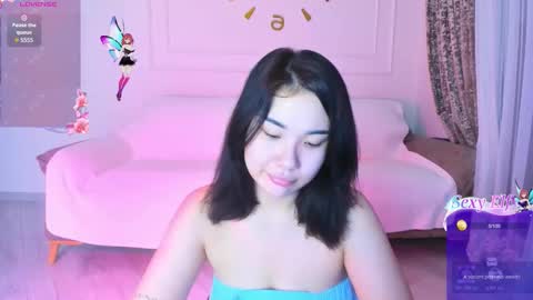 Snapshot of sexaxion_lee_ chatting on March 3, 2026, 8:26 pm Lumi online show from March 3, 2026, 8:26 pm