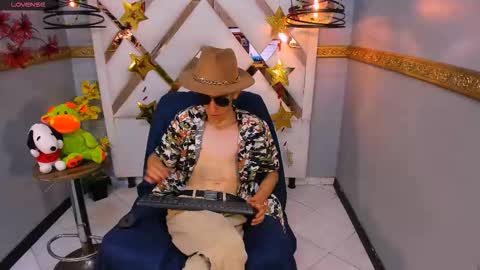 sexdumbi online show from October 18, 2025, 9:59 pm
