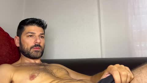 Lucenzo  online show from September 21, 2025, 8:27 am