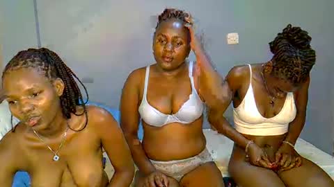 sexie_gal online show from March 9, 2025, 11:14 am