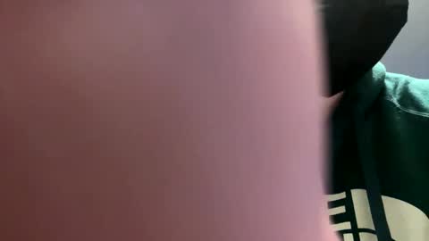 Snapshot of sexislitpuss69 chatting on January 24, 2025, 12:20 pm sexislitpuss69 online show from January 24, 2025, 12:20 pm