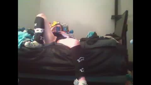 Snapshot of sexislitpuss69 chatting on February 22, 2025, 3:23 am sexislitpuss69 online show from February 22, 2025, 3:23 am