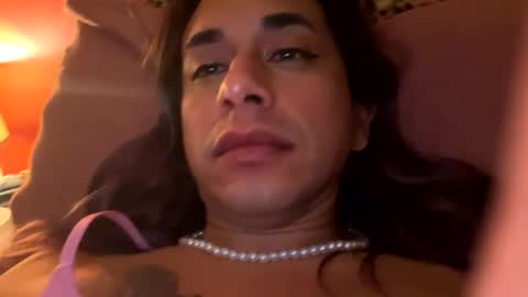 Snapshot of sexiwhiskey699 chatting on December 25, 2024, 7:57 am sexiwhiskey699 online show from December 25, 2024, 7:57 am