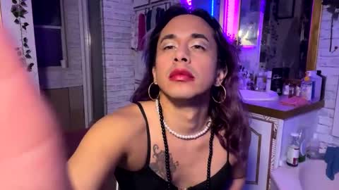 Snapshot of sexiwhiskey699 chatting on January 4, 2025, 7:24 am sexiwhiskey699 online show from January 4, 2025, 7:24 am