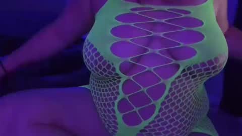 sexkittenfordaddy online show from October 15, 2025, 11:16 pm