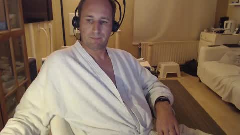 Sexlobo online show from January 9, 2025, 12:35 am