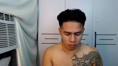 Snapshot of sexloversxxxx chatting on November 10, 2025, 5:06 am HI I AM JAMESPLEASE LET ME DO SOME HOT SHOWS FOR YOU HERE FOR MY SCHOOL AND FOR MY FAMILY online show from November 10, 2025, 5:06 am