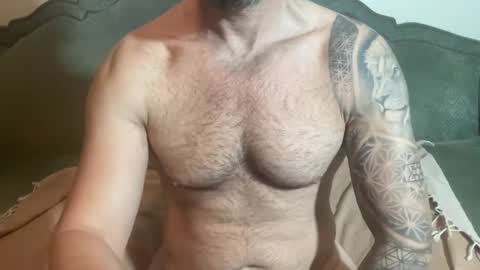 Snapshot of sexologistbull chatting on May 16, 2026, 10:52 pm SexologistBull online show from May 16, 2026, 10:52 pm