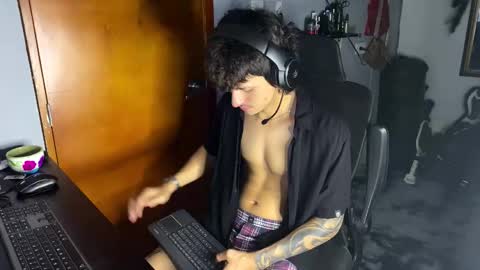 ROCKERO online show from January 8, 2026, 7:21 am