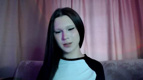 Nextdoor Princess online show from February 12, 2025, 5:05 am