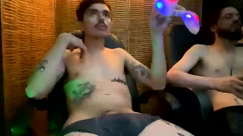 sexsfreak1 online show from September 28, 2025, 7:03 am