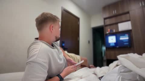 Max Leman online show from March 18, 2026, 2:20 pm