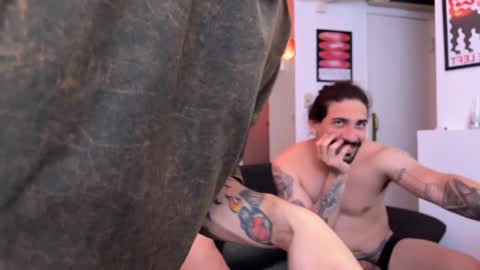 Andrea online show from October 31, 2025, 1:28 am