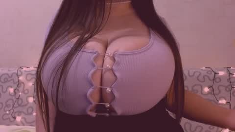 Julia online show from February 11, 2025, 5:47 am