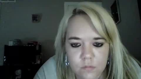 sexxiibossbabe online show from February 2, 2026, 1:48 am