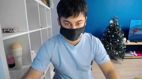 Snapshot of sexxxdickbig chatting on January 11, 2025, 8:43 am Tommy online show from January 11, 2025, 8:43 am