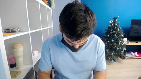 Snapshot of sexxxdickbig chatting on January 13, 2025, 6:49 am Tommy online show from January 13, 2025, 6:49 am