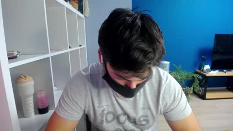 Snapshot of sexxxdickbig chatting on January 23, 2025, 8:24 pm Tommy online show from January 23, 2025, 8:24 pm