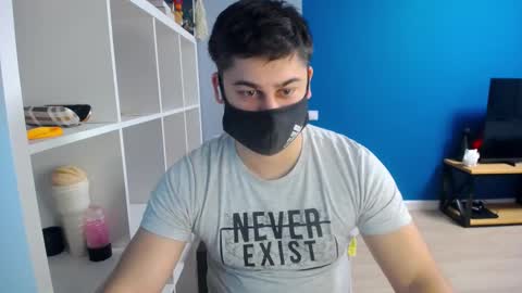 Snapshot of sexxxdickbig chatting on March 5, 2025, 8:00 pm Tommy online show from March 5, 2025, 8:00 pm