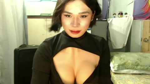 Snapshot of sexxxy_phoenix chatting on June 21, 2026, 3:53 am sexxxy_phoenix online show from June 21, 2026, 3:53 am