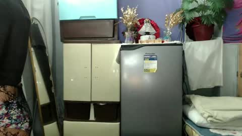 Snapshot of sexxxy_phoenix chatting on July 2, 2026, 7:47 am sexxxy_phoenix online show from July 2, 2026, 7:47 am