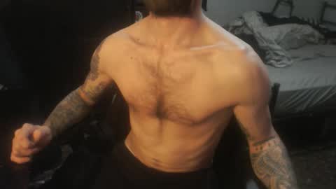 SiuL online show from March 16, 2026, 9:19 pm