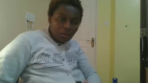 sexxy_amira online show from November 12, 2025, 7:13 pm