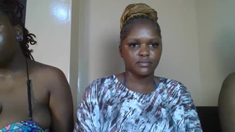 sexxy_amira online show from November 23, 2025, 1:55 pm