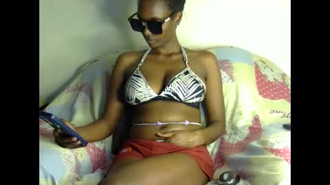 Natural boobs online show from November 2, 2025, 8:17 am