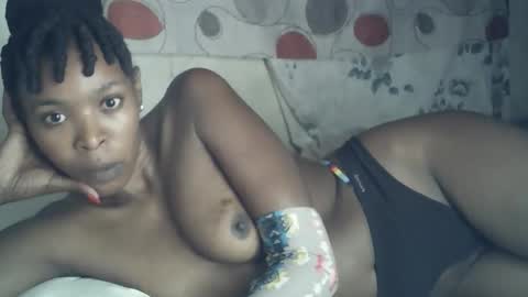 sexxy_curvy23 online show from March 8, 2026, 2:59 am