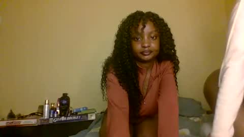 sexxy_daisyy online show from October 26, 2025, 4:07 am