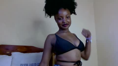 sexxy_daisyy online show from April 8, 2026, 6:24 am