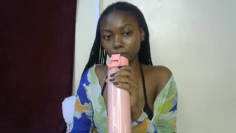 vicky online show from April 18, 2026, 7:58 pm