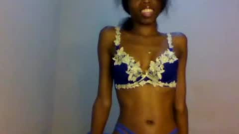 Snapshot of sexxy_natasha19 chatting on June 19, 2026, 12:53 pm sexxy_natasha19 online show from June 19, 2026, 12:53 pm