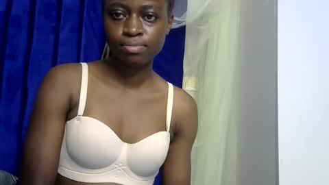 sexxybabydol online show from November 16, 2025, 10:54 am