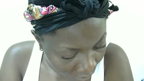 Snapshot of sexxymelanin73 chatting on April 30, 2026, 8:09 am Sexy Boobs online show from April 30, 2026, 8:09 am