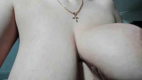 sexxymeriemm online show from December 2, 2025, 1:39 pm