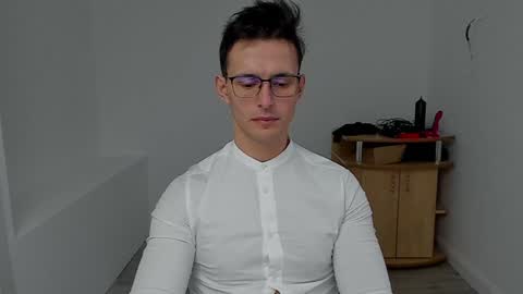 Sexxymuscles4U online show from December 7, 2024, 12:02 pm