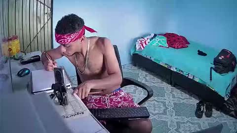 Snapshot of sexy_0boy chatting on February 19, 2026, 9:44 pm Sebastian online show from February 19, 2026, 9:44 pm