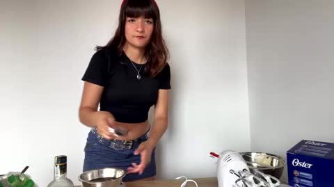 sexy__emma online show from December 23, 2024, 4:39 pm